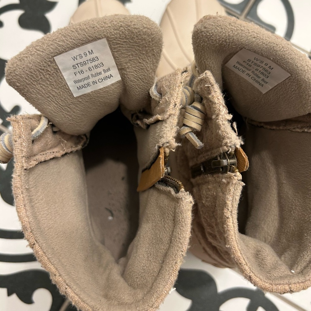 Sperry Taupe and Light Brown Women's Winter Rain Boots - Picture 5 of 6